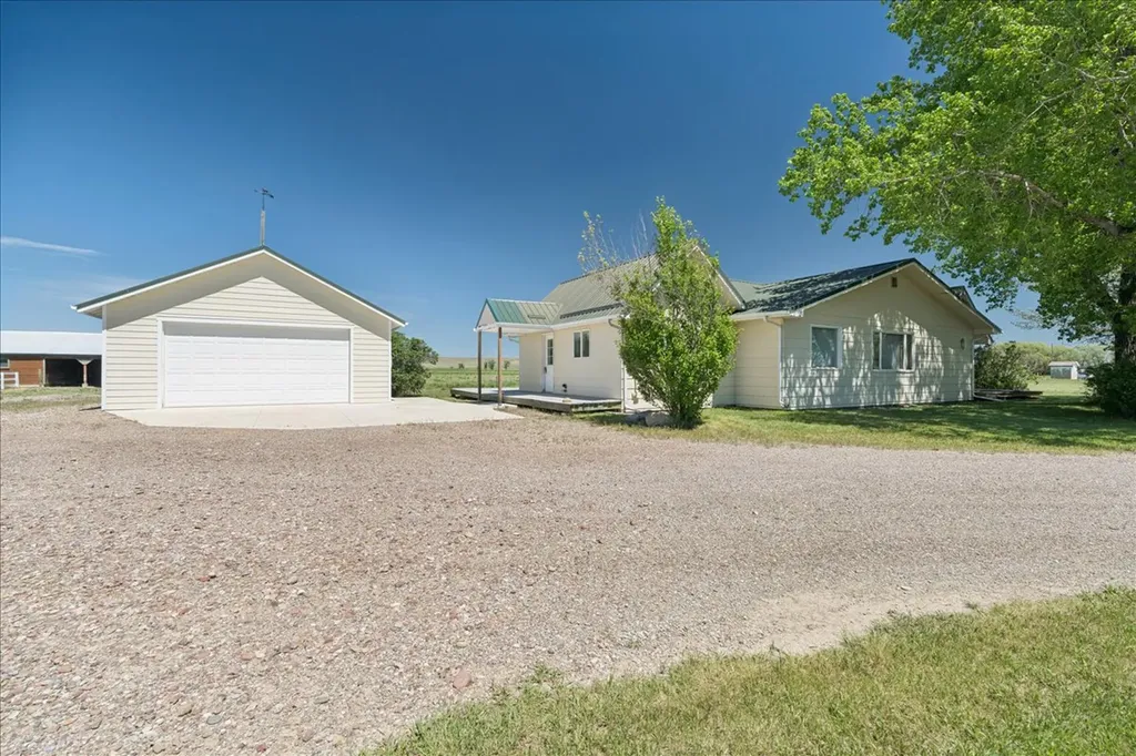 475 Us Highway 89 Vaughn MT 59487