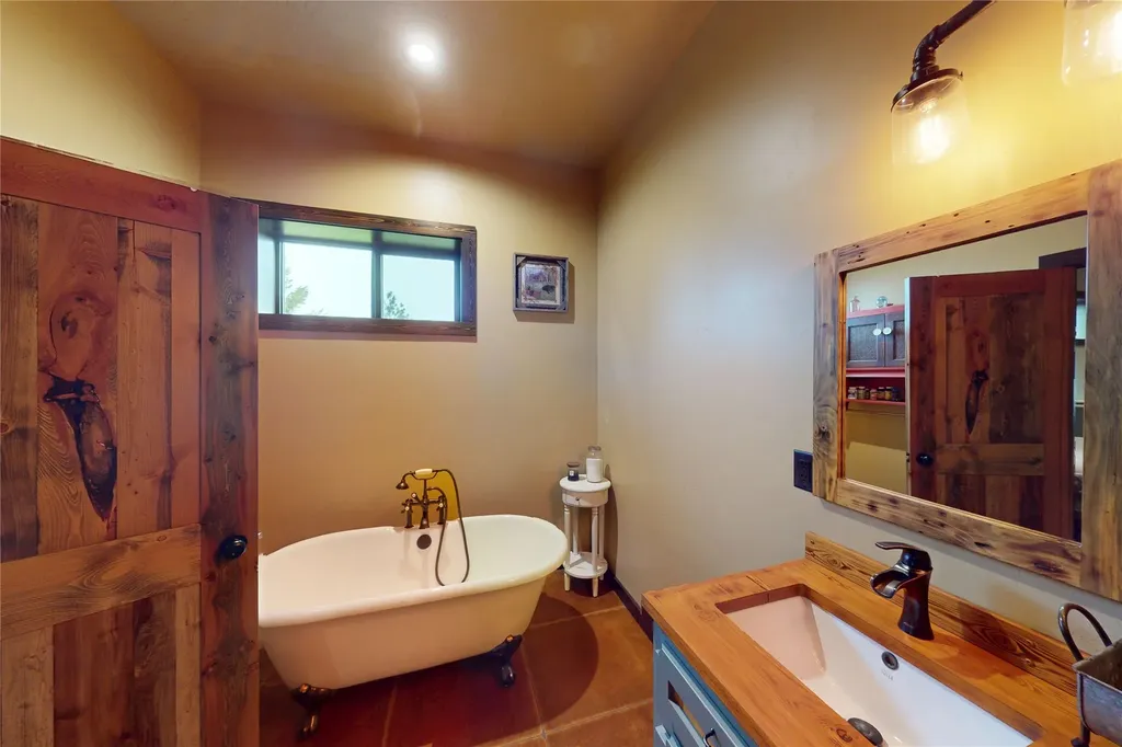 87 Velvet Grove Eureka MT 59917