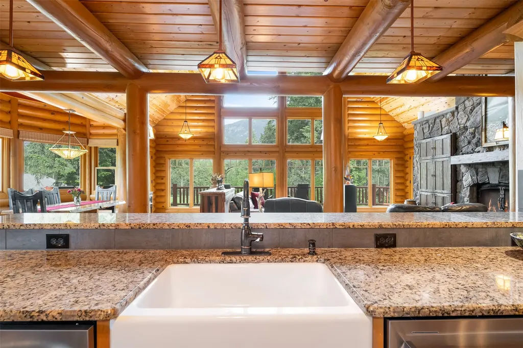 20 Wood Ridge Drive Columbia Falls MT 59912