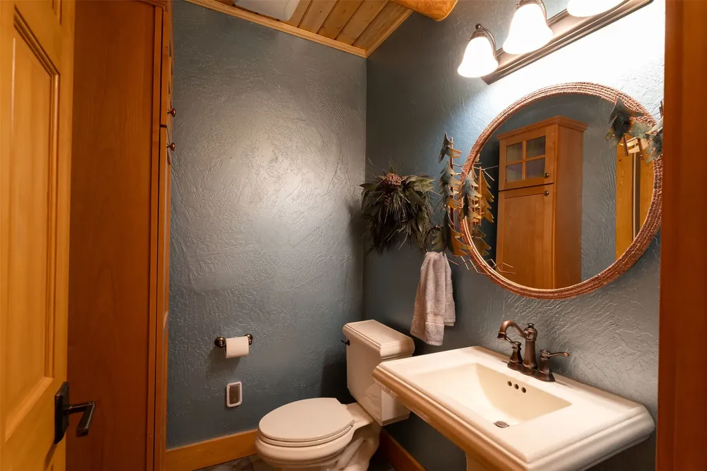 20 Wood Ridge Drive Columbia Falls MT 59912