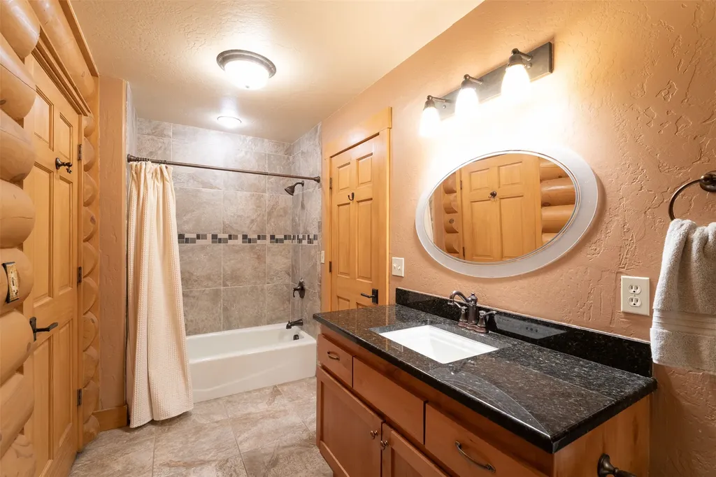 20 Wood Ridge Drive Columbia Falls MT 59912