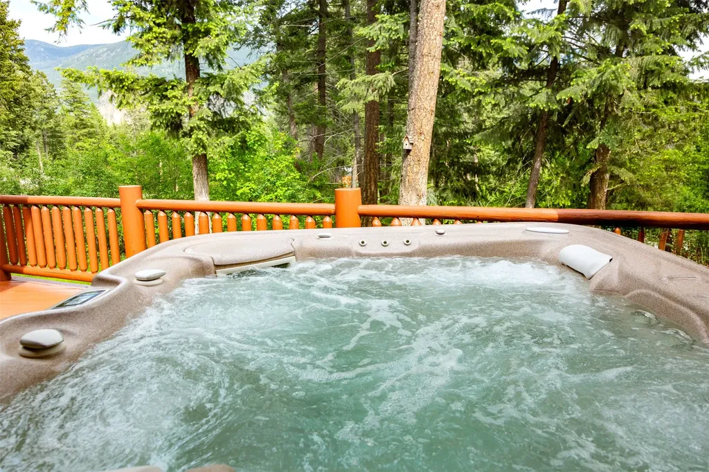 20 Wood Ridge Drive Columbia Falls MT 59912