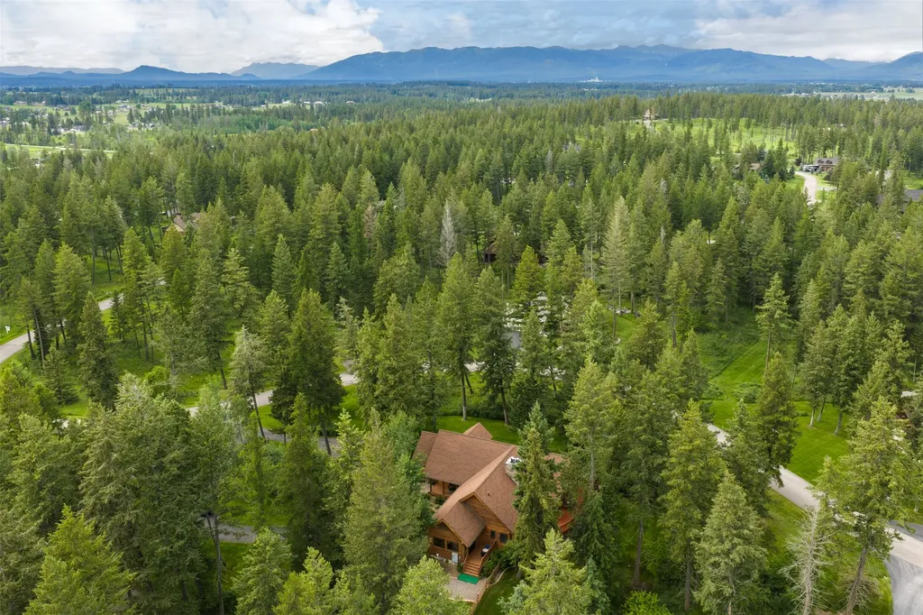 20 Wood Ridge Drive Columbia Falls MT 59912