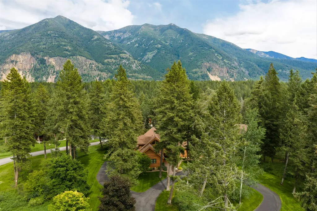 20 Wood Ridge Drive Columbia Falls MT 59912