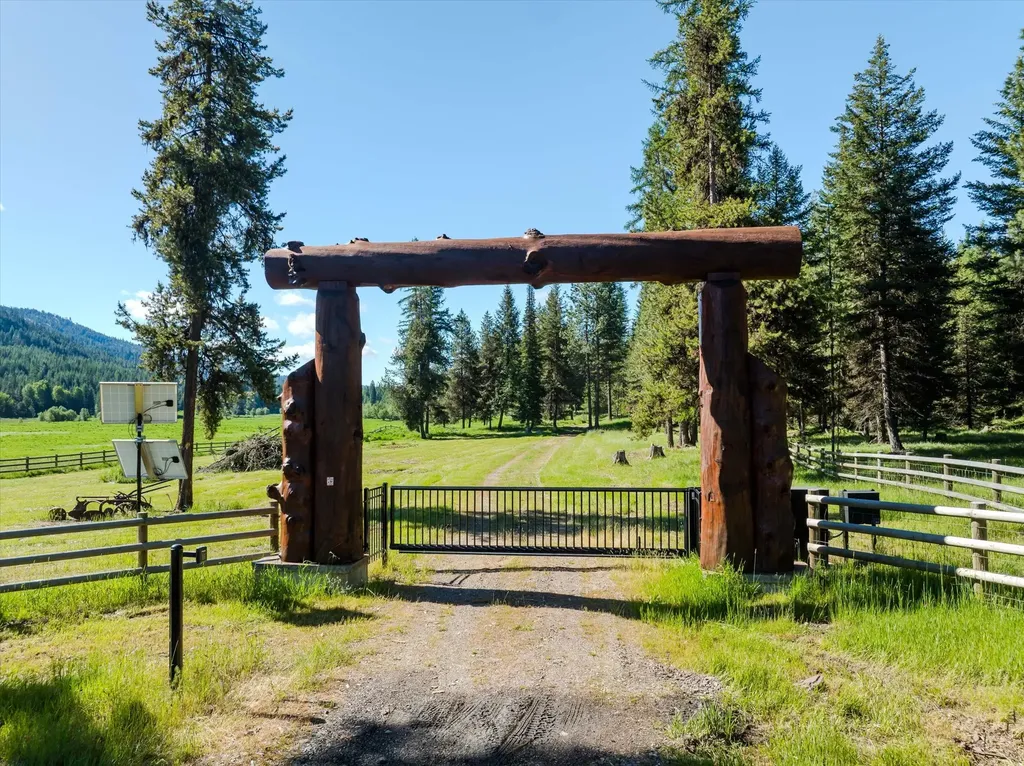 185 Bayhorse Road Libby MT 59923