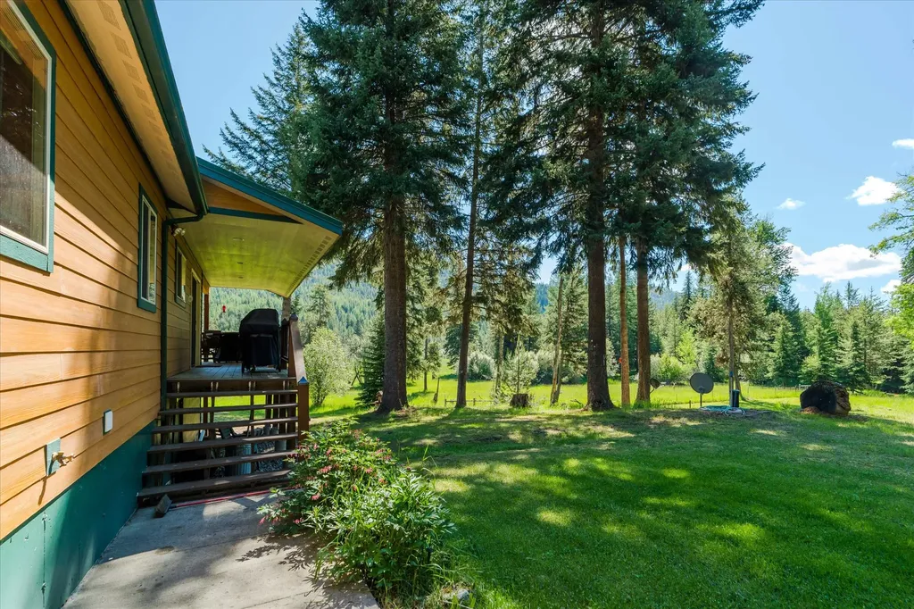185 Bayhorse Road Libby MT 59923