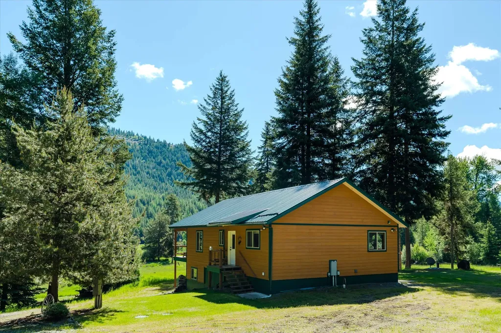 185 Bayhorse Road Libby MT 59923