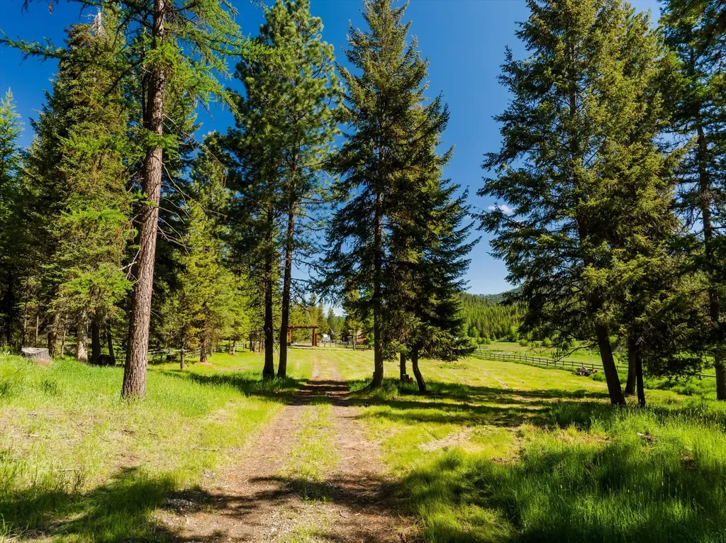 185 Bayhorse Road Libby MT 59923