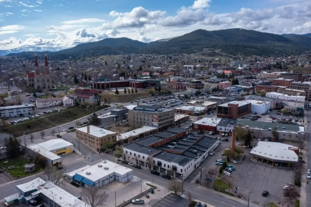 411 N Last Chance Gulch Helena MT 59601