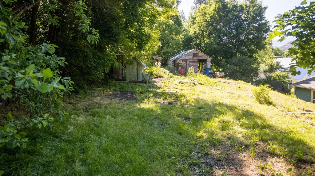 103 5th Street Alberton MT 59820