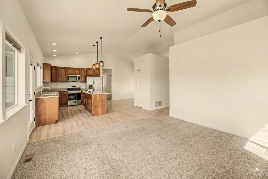1322 Cambray Loop Helena MT 59602