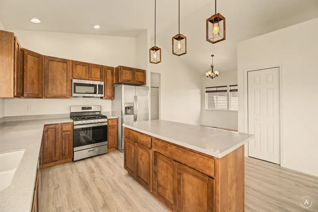 1322 Cambray Loop Helena MT 59602
