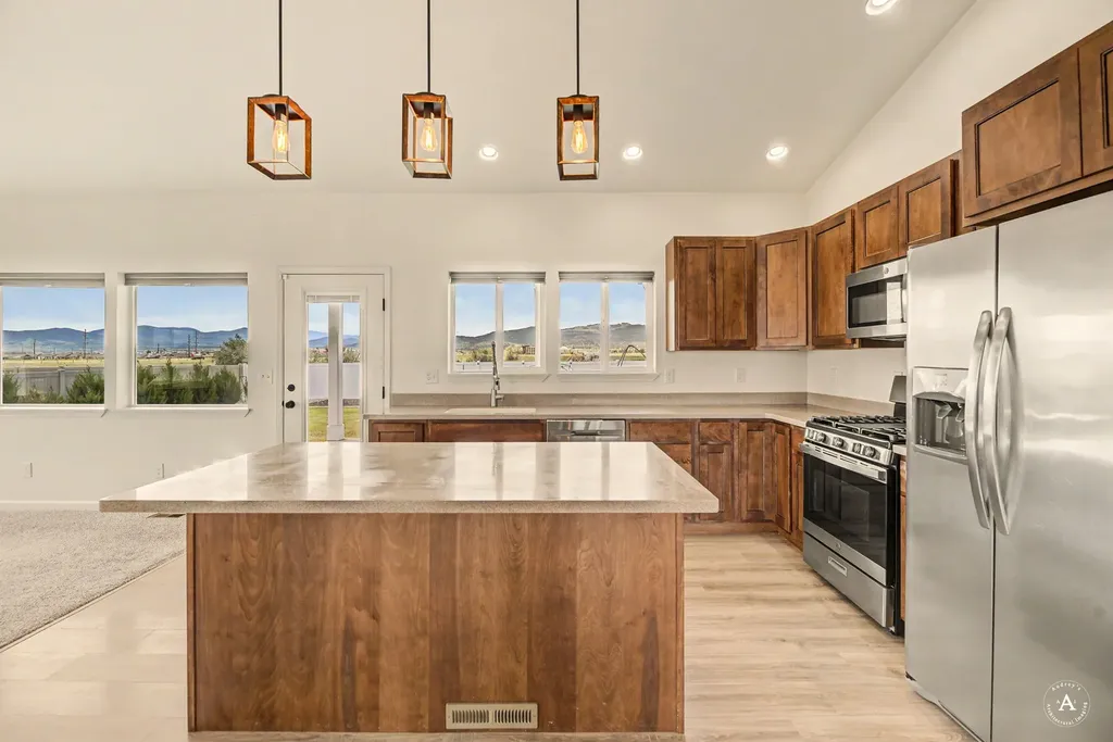 1322 Cambray Loop Helena MT 59602