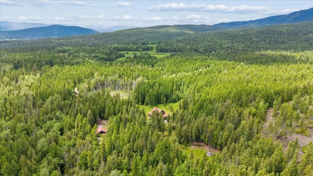 1330 Cameron Lane Whitefish MT 59937