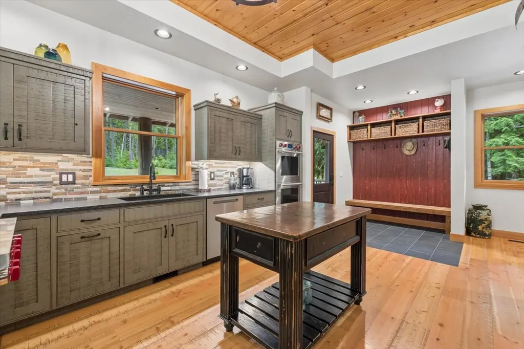 1330 Cameron Lane Whitefish MT 59937