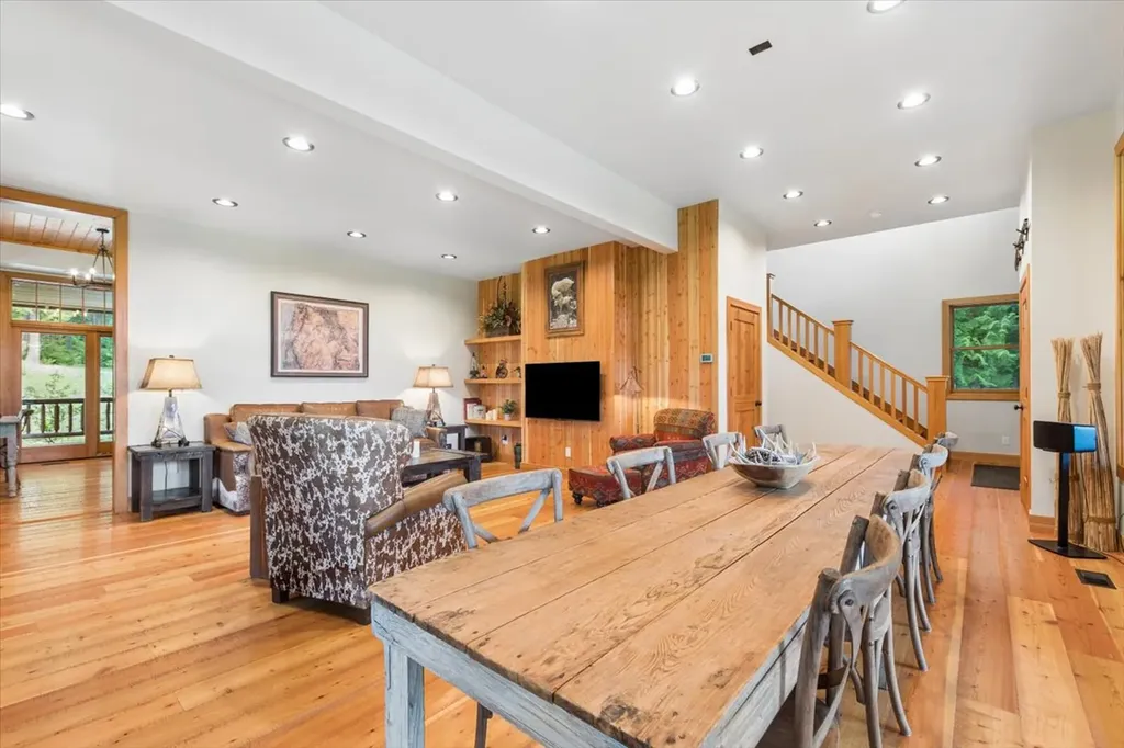 1330 Cameron Lane Whitefish MT 59937