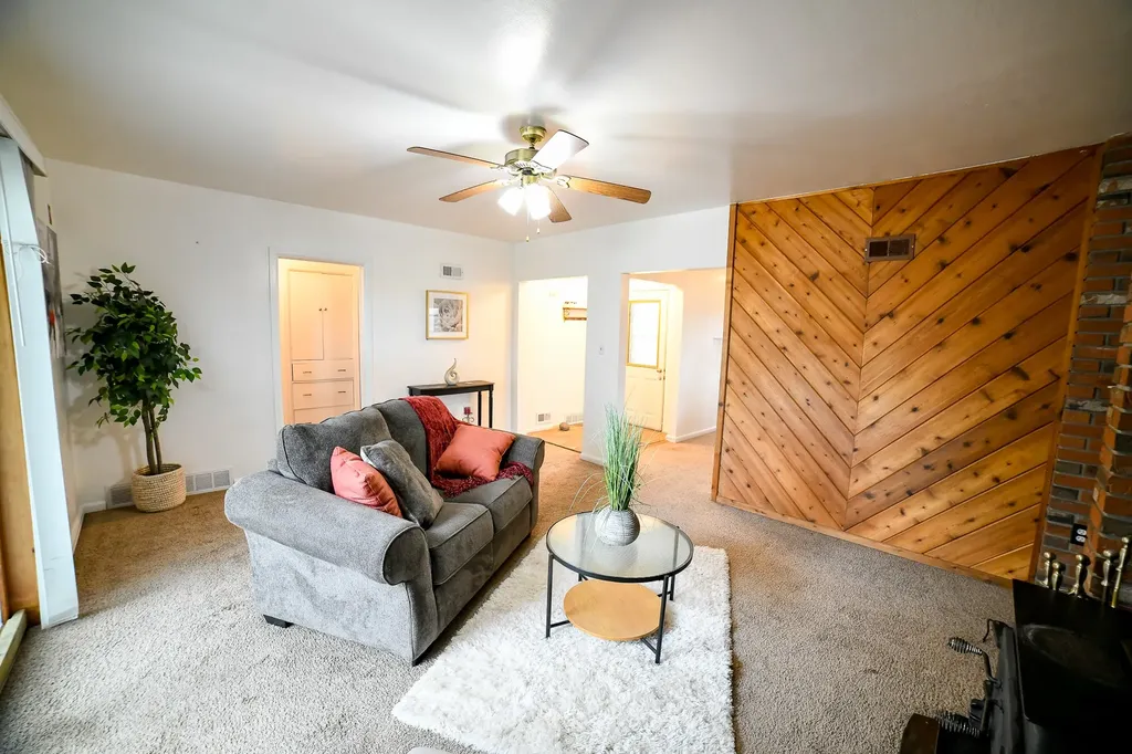 2127 1st Avenue SW Great Falls MT 59404