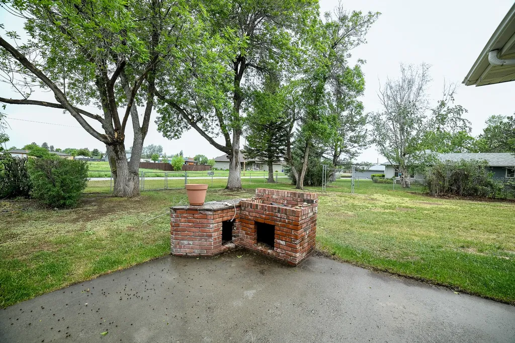 2127 1st Avenue SW Great Falls MT 59404
