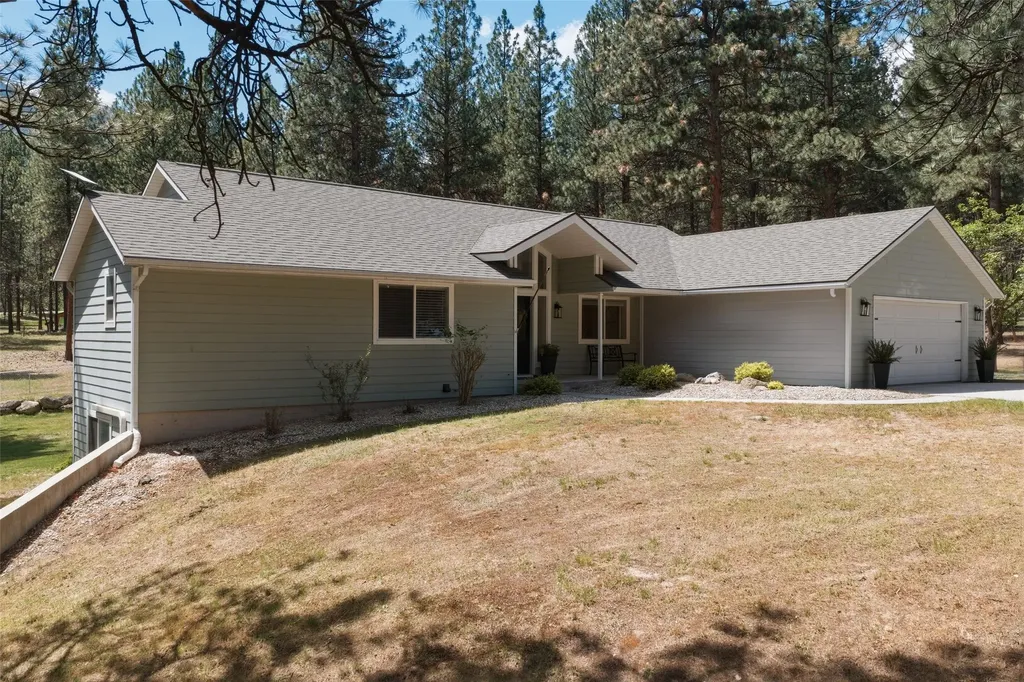 281 Wyant Lane Hamilton MT 59840
