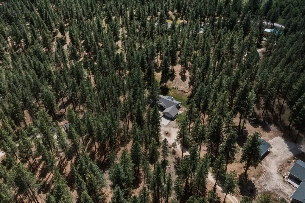 281 Wyant Lane Hamilton MT 59840