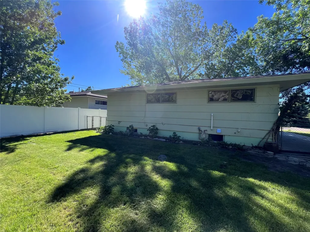 812 49th Street S Great Falls MT 59405