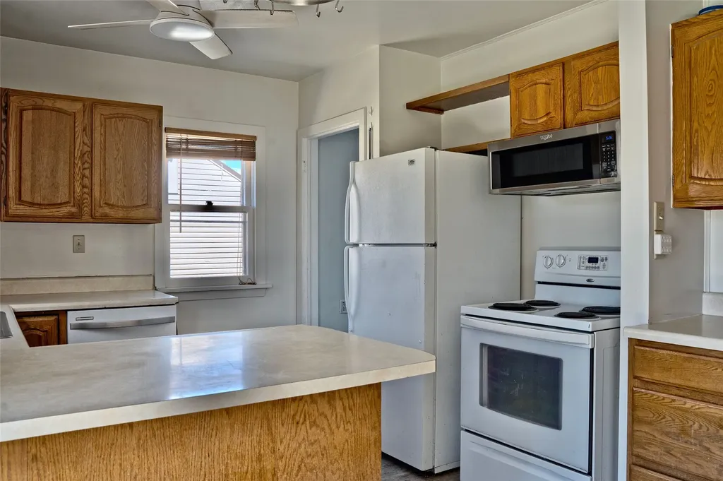 126 9th Avenue SE Cut Bank MT 59427