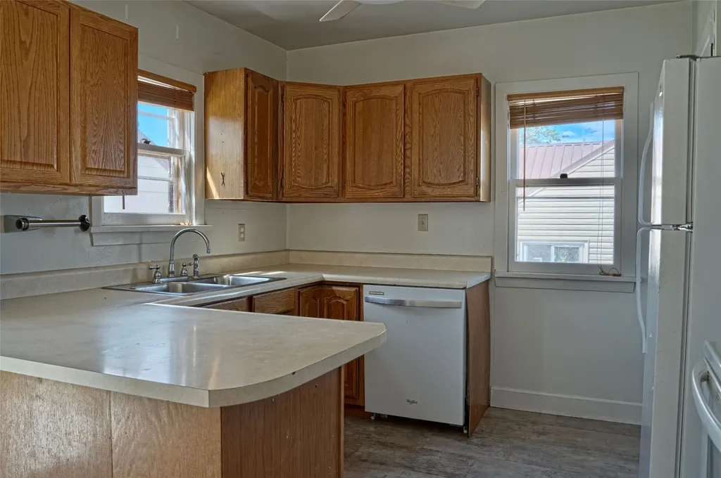 126 9th Avenue SE Cut Bank MT 59427