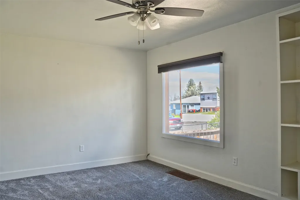 126 9th Avenue SE Cut Bank MT 59427