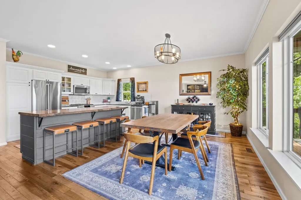 165 Sylvan Drive Bigfork MT 59911