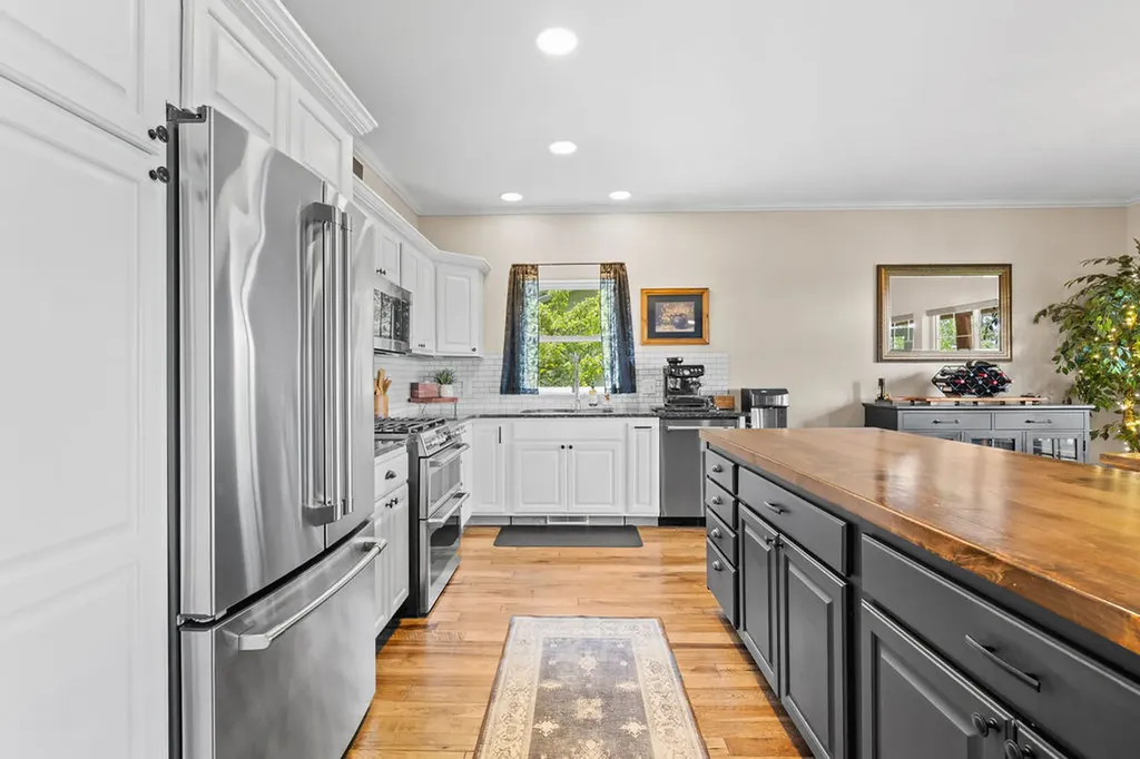 165 Sylvan Drive Bigfork MT 59911