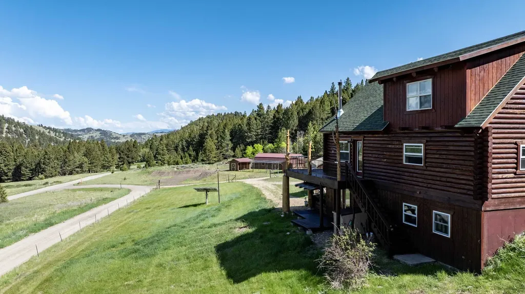 7210 Spring Creek Trail Helena MT 59602