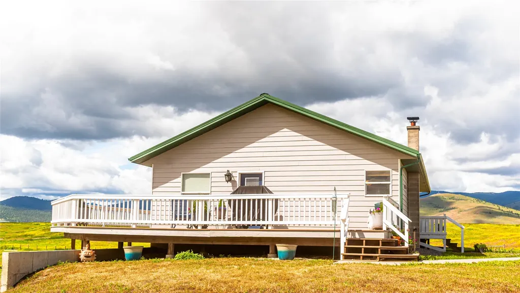 33 Garcon Gulch Road Hot Springs MT 59845