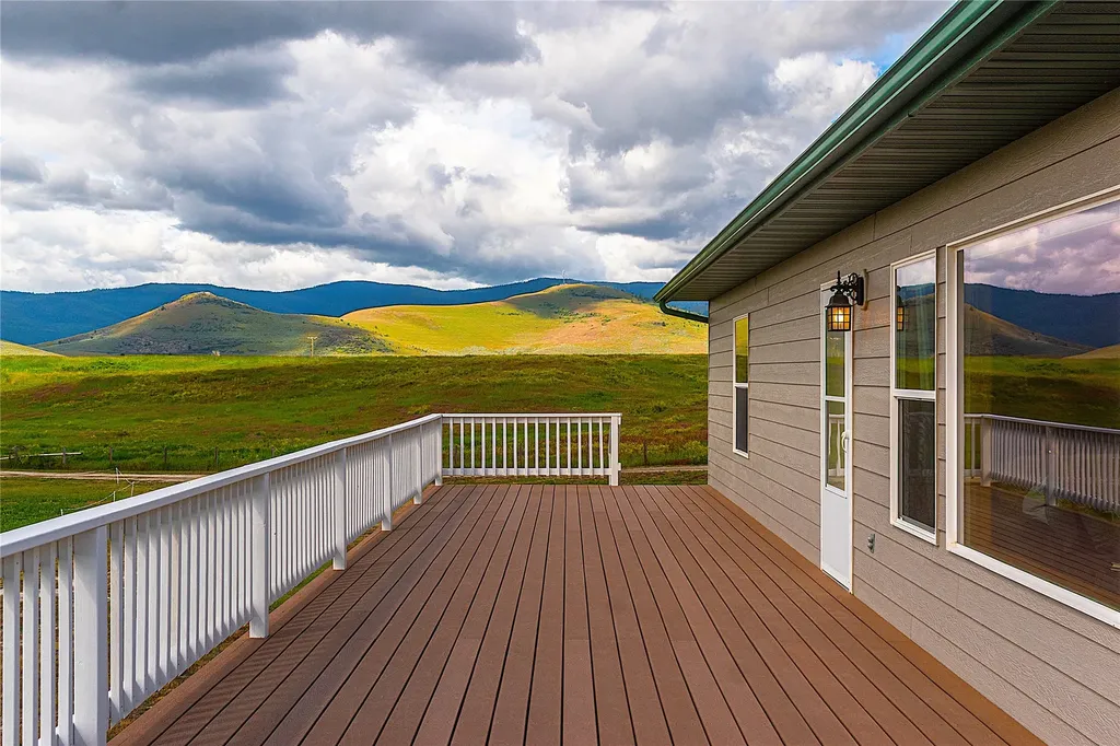 33 Garcon Gulch Road Hot Springs MT 59845