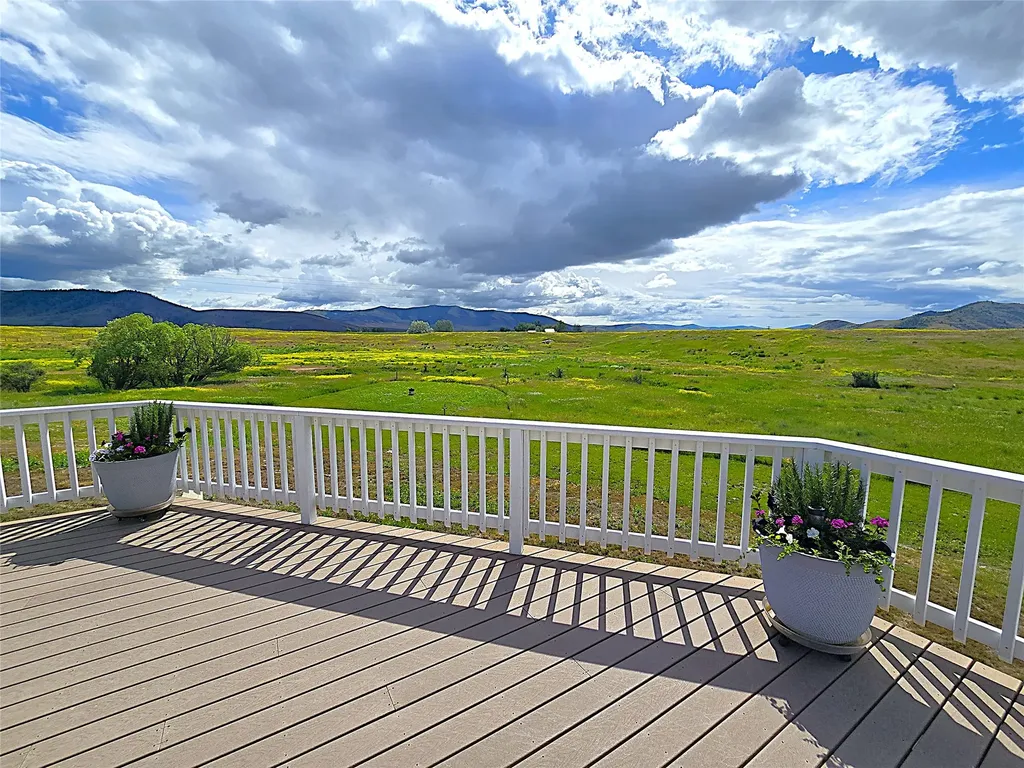 33 Garcon Gulch Road Hot Springs MT 59845