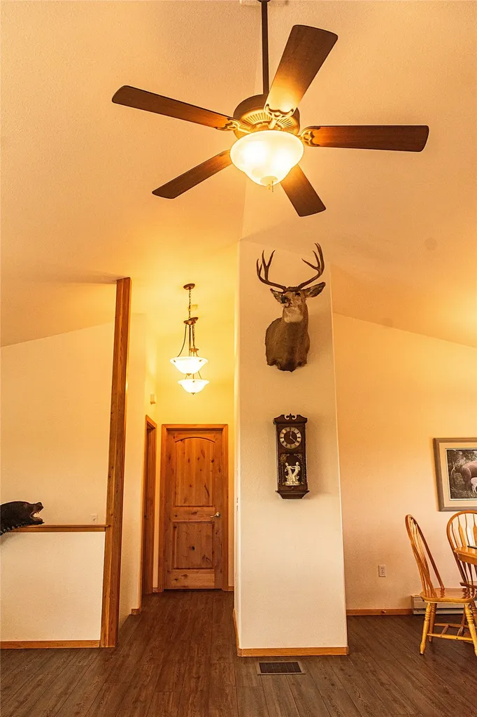 33 Garcon Gulch Road Hot Springs MT 59845