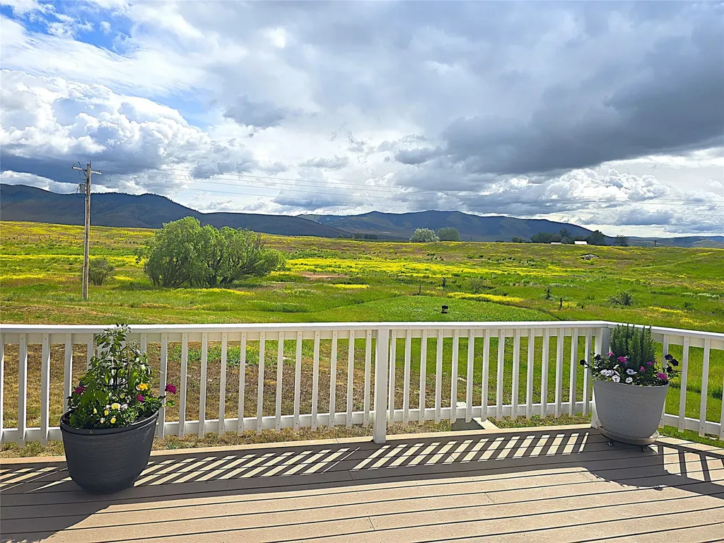 33 Garcon Gulch Road Hot Springs MT 59845