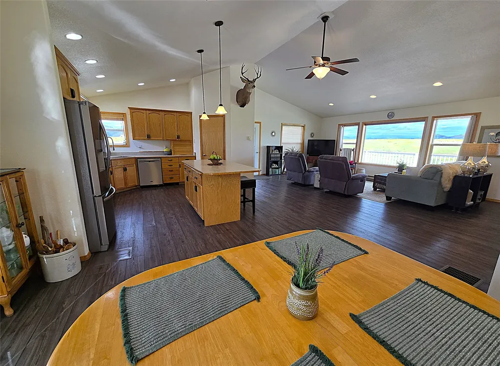 33 Garcon Gulch Road Hot Springs MT 59845