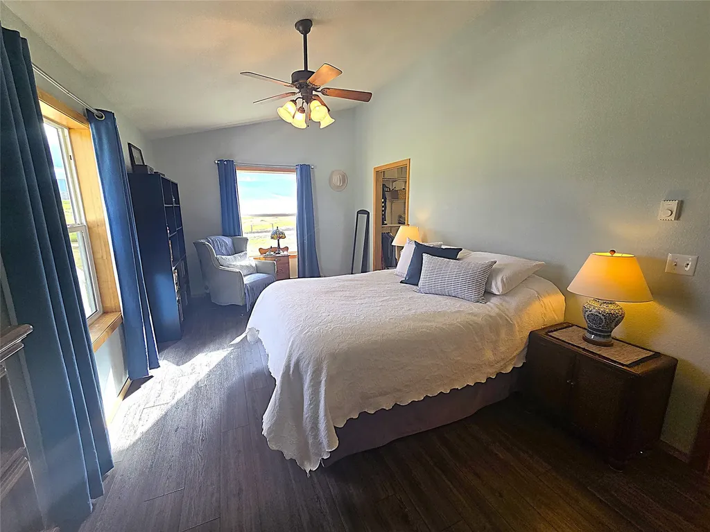33 Garcon Gulch Road Hot Springs MT 59845