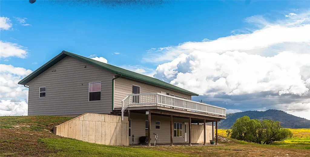 33 Garcon Gulch Road Hot Springs MT 59845
