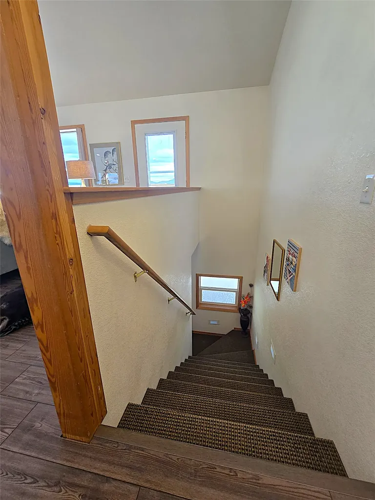33 Garcon Gulch Road Hot Springs MT 59845