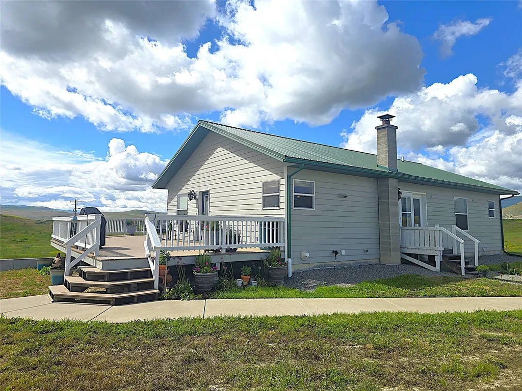 33 Garcon Gulch Road Hot Springs MT 59845