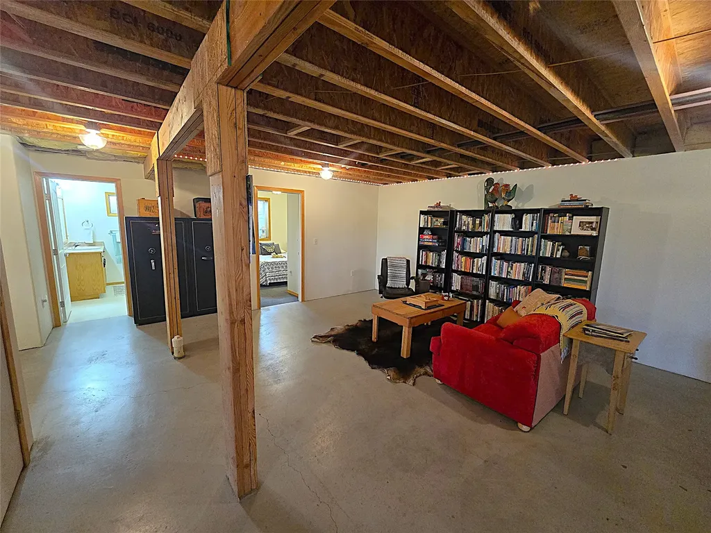 33 Garcon Gulch Road Hot Springs MT 59845