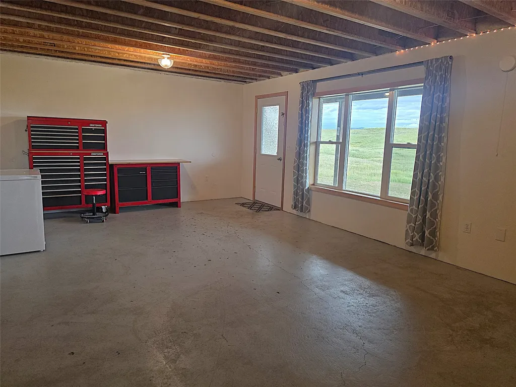 33 Garcon Gulch Road Hot Springs MT 59845