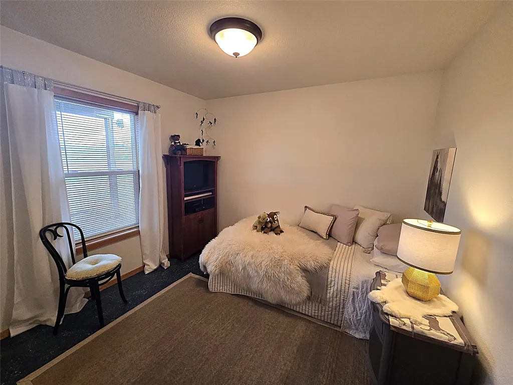33 Garcon Gulch Road Hot Springs MT 59845