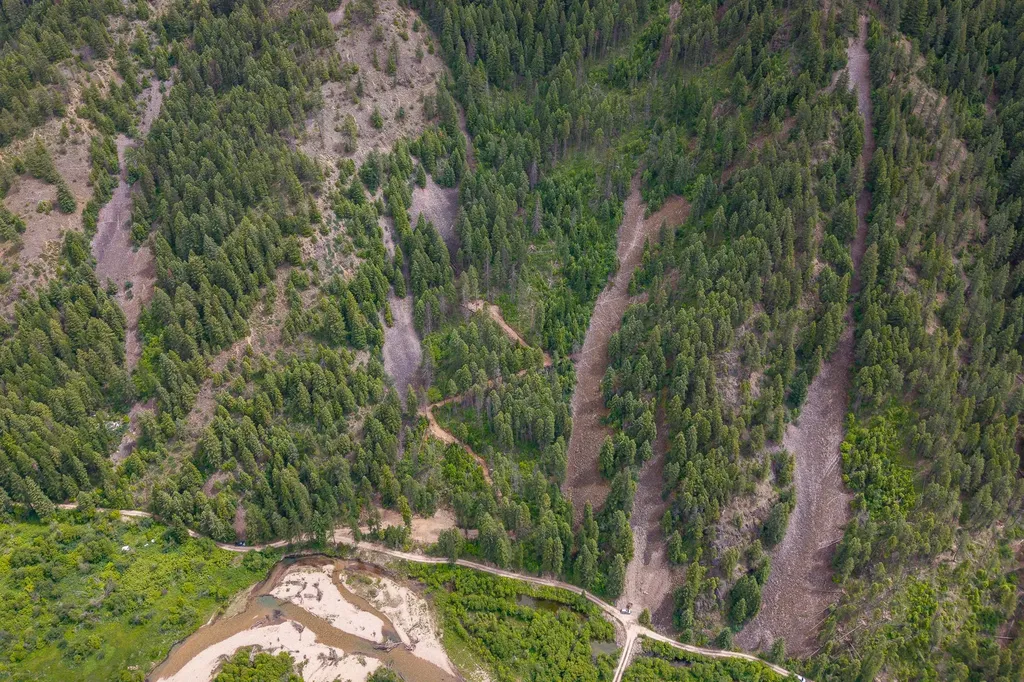 Nhn Hope Valley Road Trout Creek MT 59874