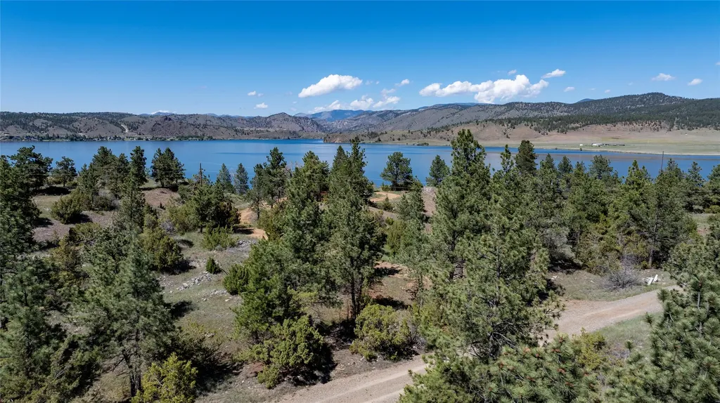 5334 Castles Road Helena MT 59602
