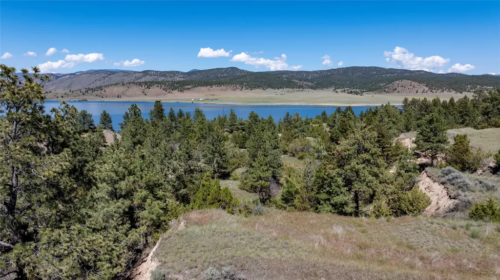 5334 Castles Road Helena MT 59602