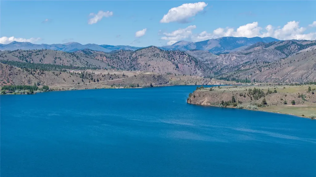 5334 Castles Road Helena MT 59602