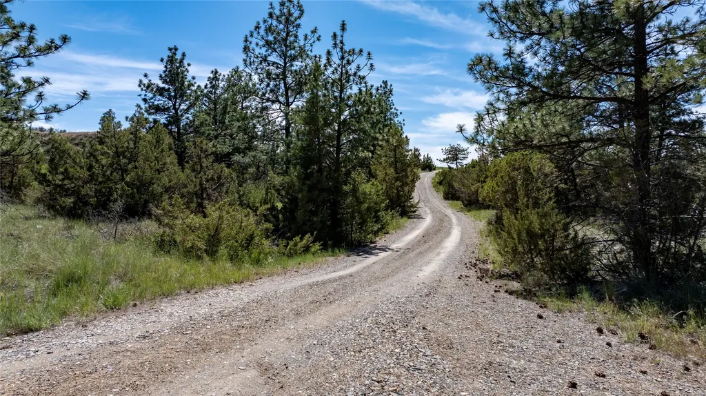 5334 Castles Road Helena MT 59602