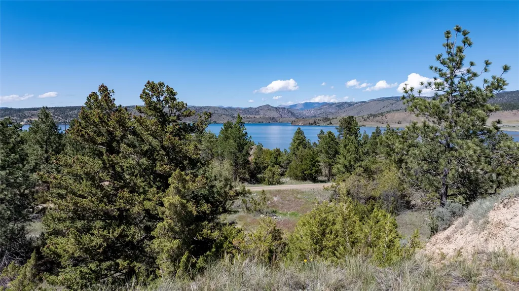 5334 Castles Road Helena MT 59602